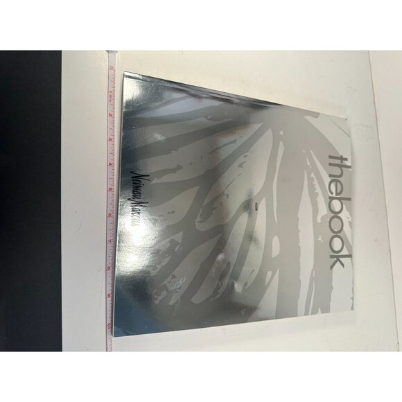 Neiman Marcus the book Vision March 2000. Catalog - Picture 13 of 15